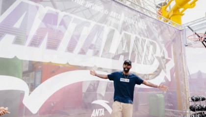 世界杯赛事直播入口-首席创意官亲自招募！欧文：我很希望库里能加入安踏！